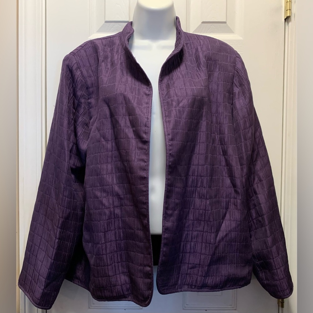 Alfred Dunner Petites Jacket/Blazer Purple Crinkled Fabric Lined SIZE 12 PETITE